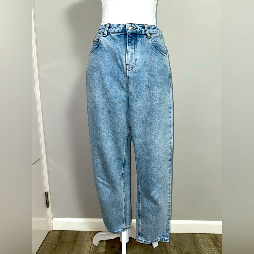 Zara . BLUE. Size 26